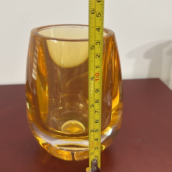 Small Teacup Vase, Desk,Dining, or Table Glass Vase Indoor Home Decoration Vase - Picture 5 of 6